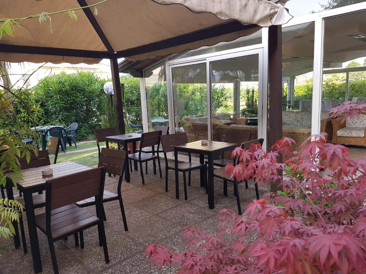 Hotel Patrizia Marina di Massa Eksteriør billede